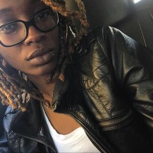 Meet your Posher, Gabrielle